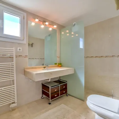 Oasis Mascarat